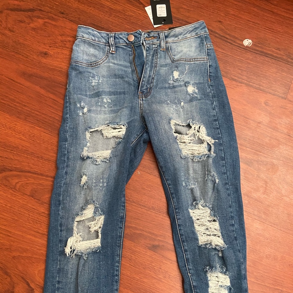Fashion nova drama jeans